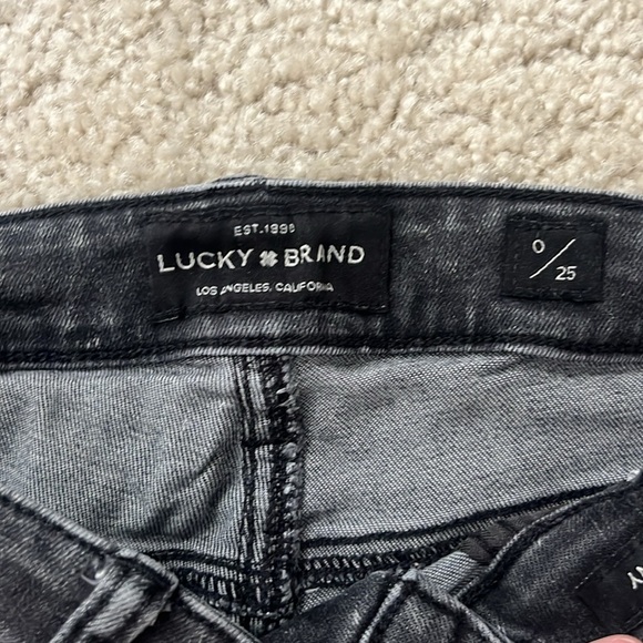 Lucky Brand Black Skinny Jeans - Picture 3 of 4